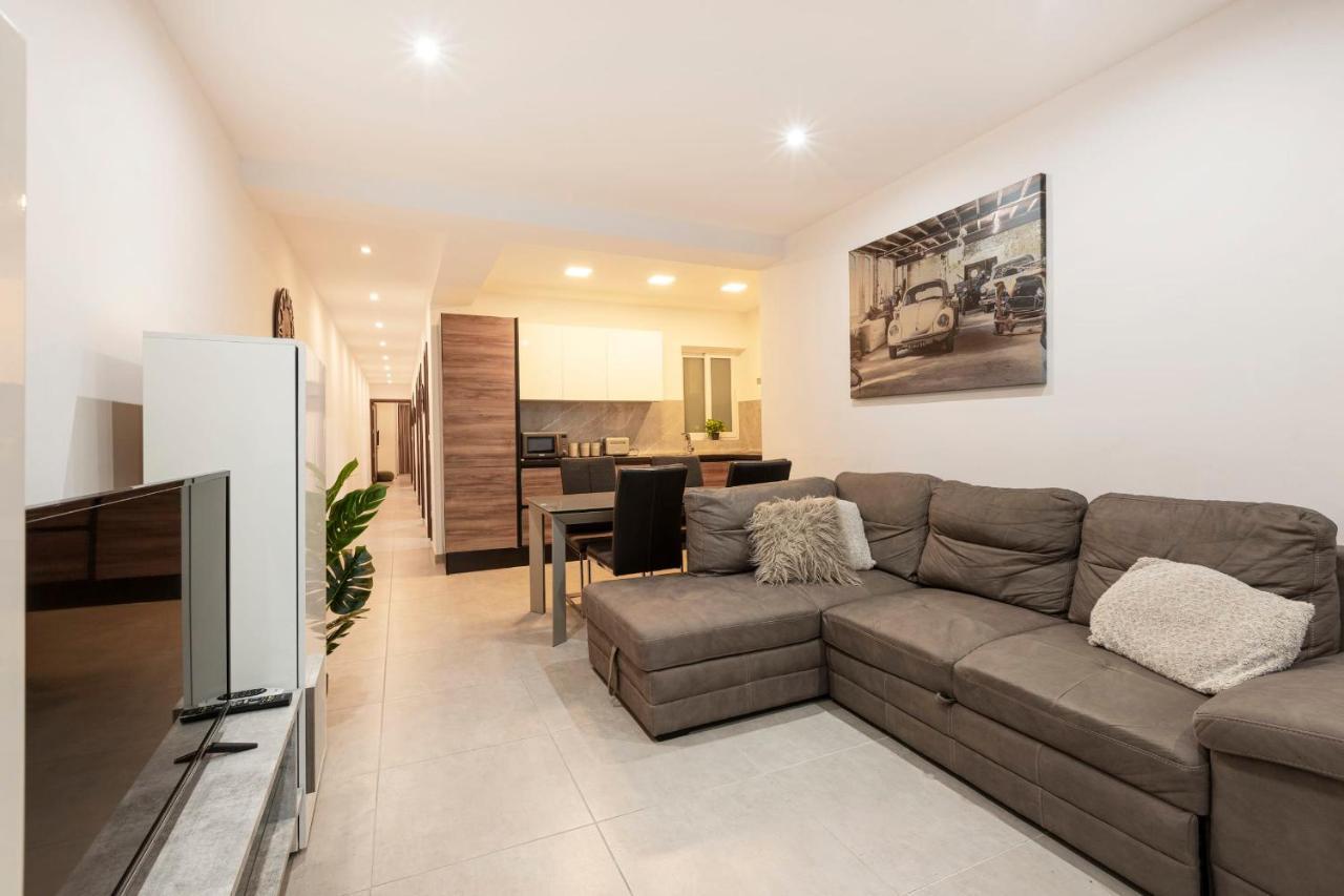 Golden Flat In San Pawl-Hosted By Sweetstay St. Paul's Bay Exterior photo