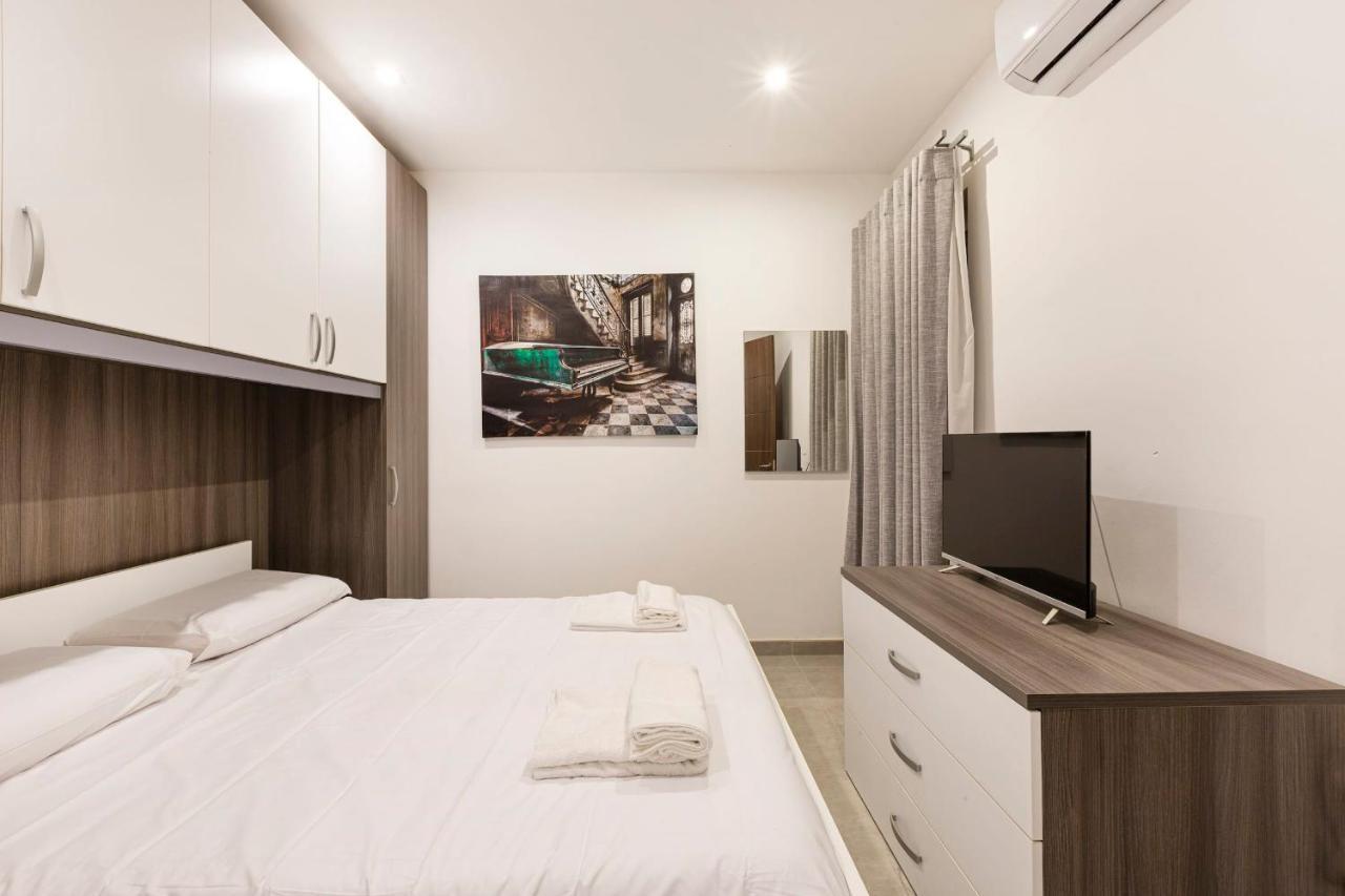 Golden Flat In San Pawl-Hosted By Sweetstay St. Paul's Bay Exterior photo